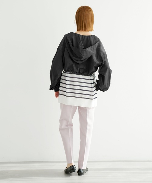 ROPE' PICNIC(ロペピクニック)の「撥水加工・UVカット/ドロストシャーリングボレロ(その他アウター・レディース・ブラック/グレー・FREE)」の5枚目の写真