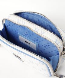 ★MLB★[25S新商品]クラシックモノグラムクロスバッグ MLB Korea（エムエルビーコリア）の「MLB KOREA-クラッシック
