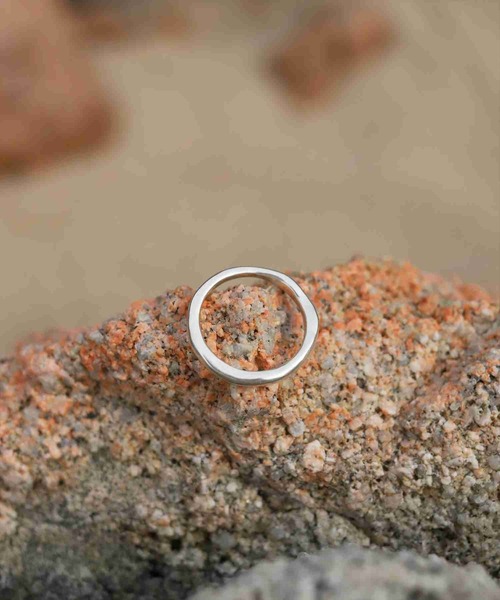 TEN.（テン）の「SILVER925 スティムレーションリング（リング・レディース・シルバー・#13/#9/#11/#15/#7）」の11枚目の写真