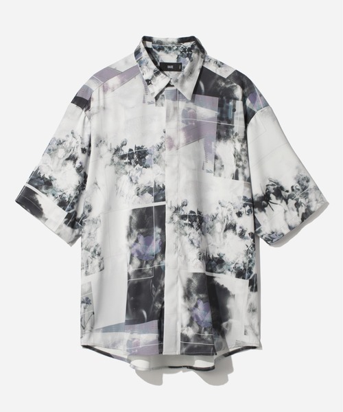 HARE（ハレ）の「モチーフコラージュプリントシャツ(HARE)（シャツ/ブラウス・メンズ・ホワイト/ブルー/ブラック・SMALL/MEDIUM）」の2枚目の写真