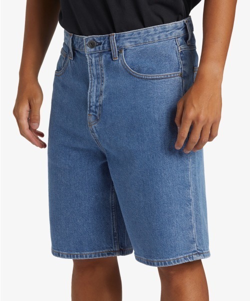 Quiksilver（クイックシルバー）の「SATURN BAGGY DENIM S/クイックシルバーデニムショーツ（デニムパンツ・メンズ・ネイビー・32inch/28inch/30inch/34inch）」の8枚目の写真