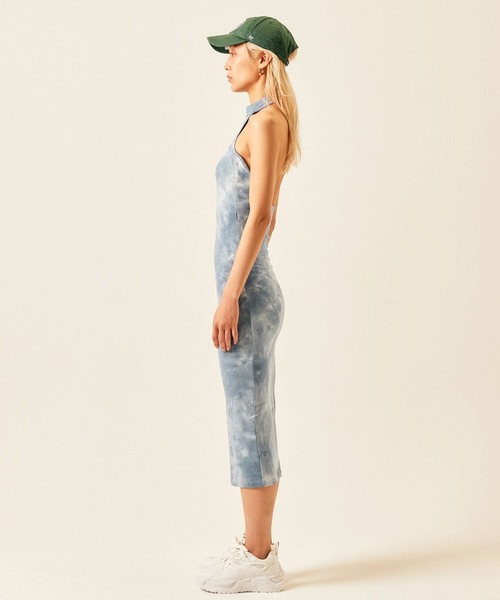 ADDYSONS(アディソンズ)の「BACK OPEN RIBBON DRESS(ワンピース・レディース・ブルー/ブラック/ピンク・FREE)」の4枚目の写真