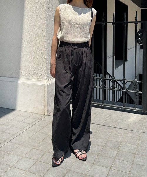 LE MORE(リモア)の「ボートネックタンクニット(タンクトップ・レディース・アイボリー/ベージュ/チャコール・FREE)」の16枚目の写真