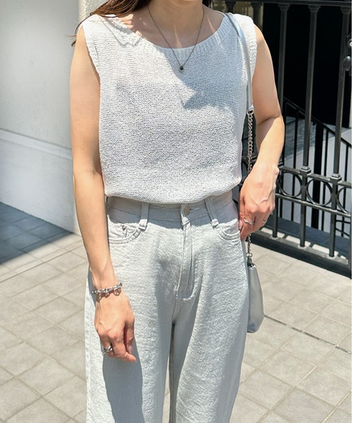 LE MORE(リモア)の「ボートネックタンクニット(タンクトップ・レディース・アイボリー/ベージュ/チャコール・FREE)」の6枚目の写真