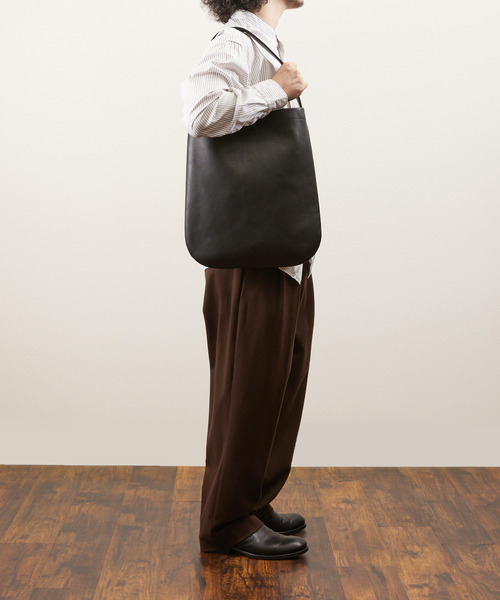 SLOW cbシービーワンショルダーバッグ現行モデル定価26,400円新品未使用 Cb - One Shoulder Bag -｜SLOW – スロウ 公式ECサイト | 革製の