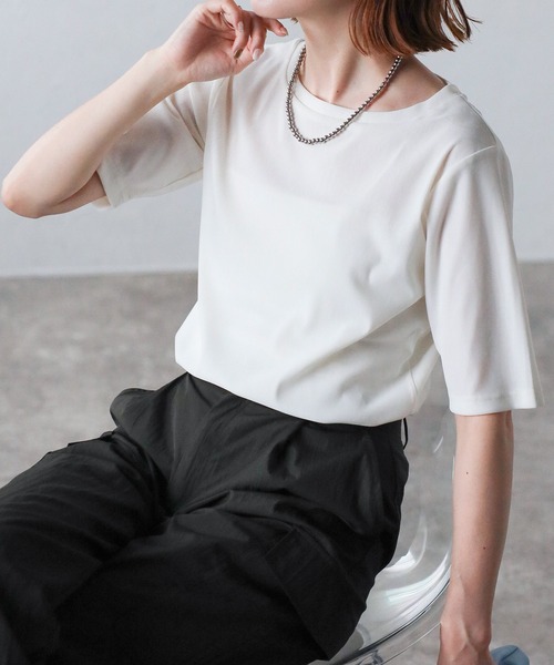 meilmada（メイルマダ）の「ソフトベロアトップス（Tシャツ/カットソー・レディース・チャコールグレー/アイボリー・FREE）」の13枚目の写真