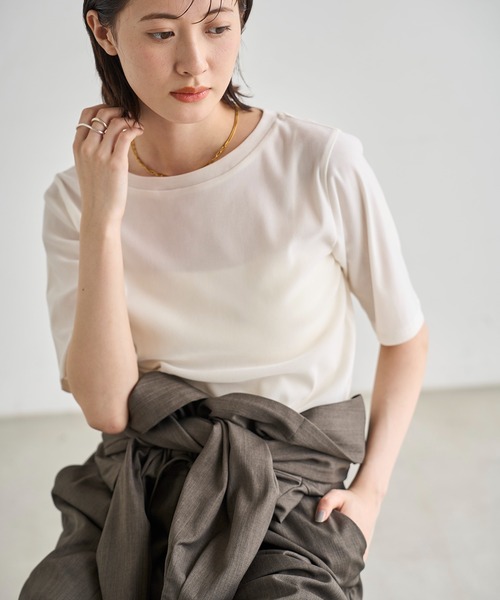 meilmada（メイルマダ）の「ソフトベロアトップス（Tシャツ/カットソー・レディース・チャコールグレー/アイボリー・FREE）」の5枚目の写真