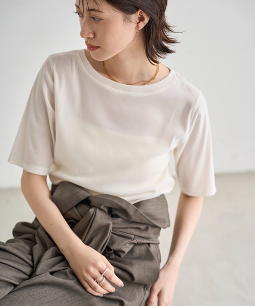 meilmada（メイルマダ）の「ソフトベロアトップス（Tシャツ/カットソー・レディース・チャコールグレー/アイボリー・FREE）」の4枚目の写真