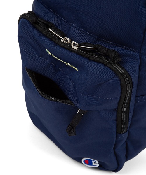 Champion（チャンピオン）の「champion/チャンピオン ボディバッグ オレゴン 7L No.63873（ボディバッグ/ウエストポーチ・メンズ・ネイビー/ブラック/グリーン/ベージュ・FREE）」の8枚目の写真