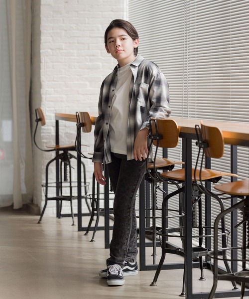 GLOBAL WORK(グローバルワーク)の「イージーケアアソートシャツ長袖/115814(シャツ/ブラウス・キッズ・チェック/ストライプ・130cm/140cm/150cm/160cm/170cm)」の22枚目の写真