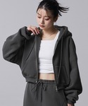 nui nullu(ヌイヌル)の「トップス(パーカー)」