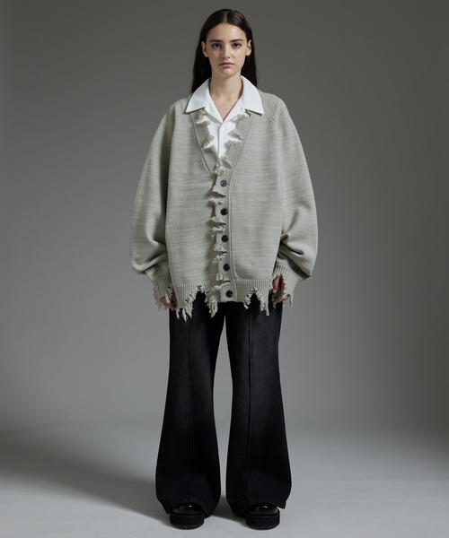 cussil（クシル）の「【cussil/クシル】プレーティング天竺アンチピリングルーズシルエットダメージカーディガン（カーディガン/ボレロ・メンズ・チャコールグレー/ワインレッド/オフホワイト/ライトグレー/ブラック/グレー/ダークグリーン・M/L/S/XS）」の9枚目の写真