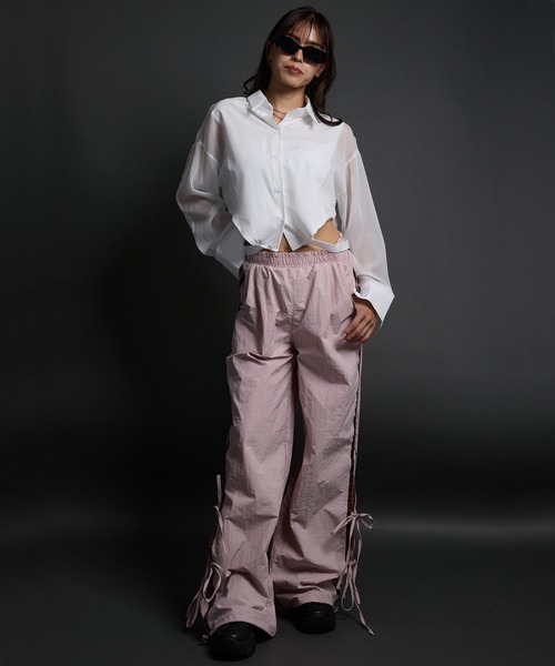 CELENA（セレナ）の「サイドループ ショートブラウス（シャツ/ブラウス・レディース・ブラック/ホワイト・S/M/L）」の6枚目の写真