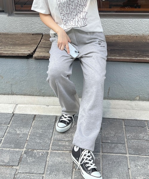 ABYS(アビス)の「ロゴ裏毛スウェットパンツ(スウェットパンツ・レディース・ブラック/ライトグレー・FREE)」の14枚目の写真