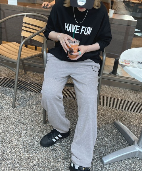 ABYS(アビス)の「ロゴ裏毛スウェットパンツ(スウェットパンツ・レディース・ブラック/ライトグレー・FREE)」の18枚目の写真