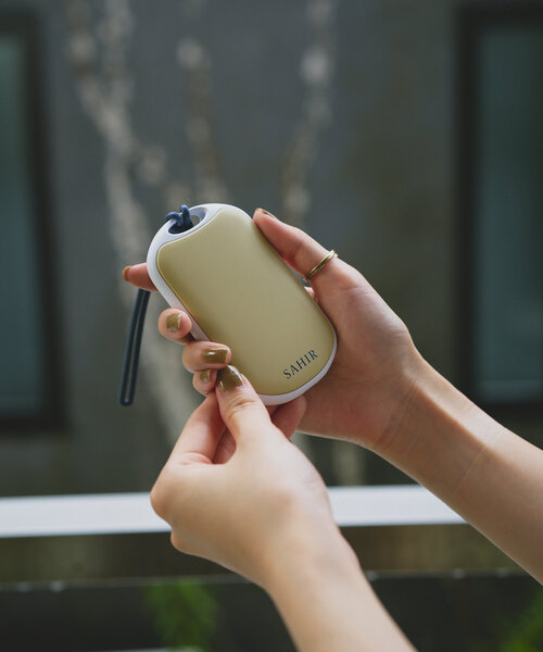 BIRTHDAY BAR（バースデイバー）の「【SAHIR サヒール】2WAY OVAL HAND WARMER 充電式（生活家電・レディース・ベージュ/ネイビー/グリーン・0）」の6枚目の写真