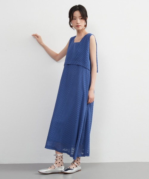 【セール】ジャガードシフォンレイヤード風フレアワンピース（ワンピース）｜On One's Own（オンワンズオン）