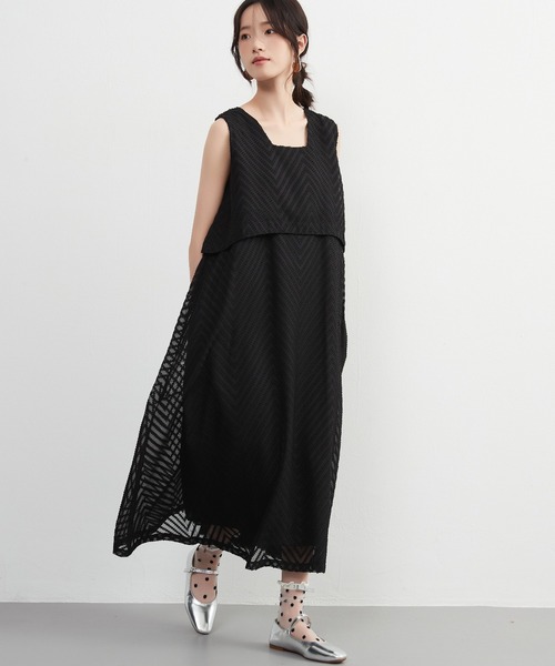 【セール】ジャガードシフォンレイヤード風フレアワンピース（ワンピース）｜On One's Own（オンワンズオン）