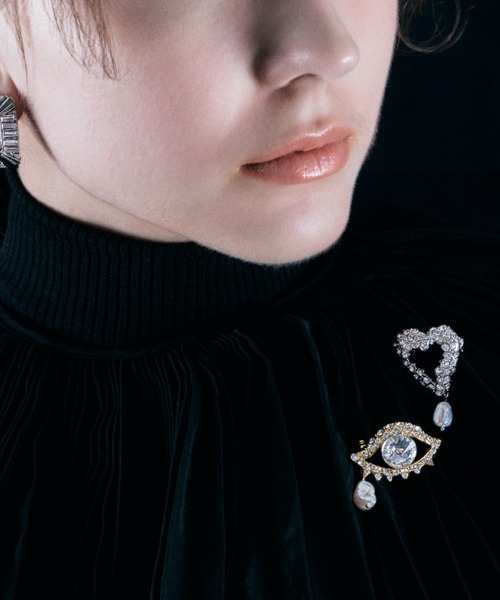 IRIS47（イリスフォーセブン）の「【IRIS47】burning brooch / バーニング ブローチ（ブローチ/コサージュ・レディース・ブラック/シルバー/ゴールド・FREE）」の2枚目の写真