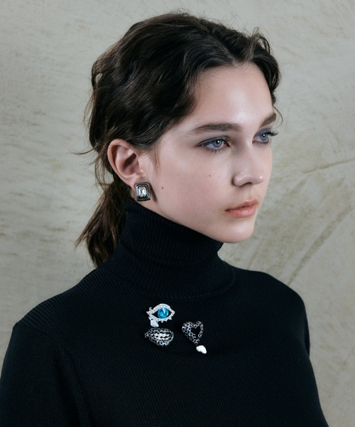 IRIS47（イリスフォーセブン）の「【IRIS47】burning brooch / バーニング ブローチ（ブローチ/コサージュ・レディース・ブラック/シルバー/ゴールド・FREE）」の13枚目の写真