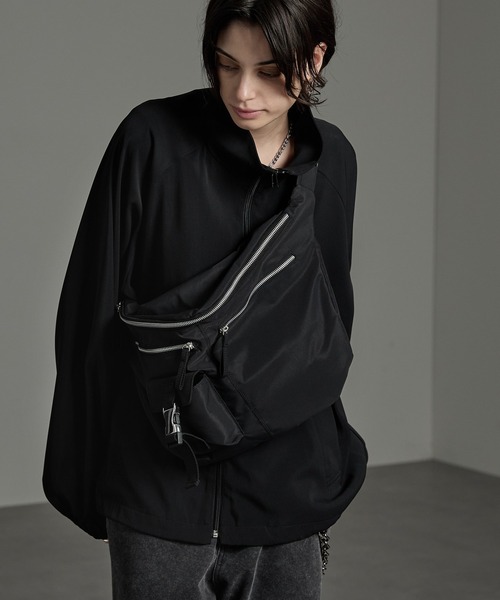 CIYOT（シヨウト）の「【CIYOT-シヨウト-】ファンクショナルポケット撥水ボディショルダーバッグ（ショルダーバッグ・メンズ・ブラック・FREE）」の9枚目の写真