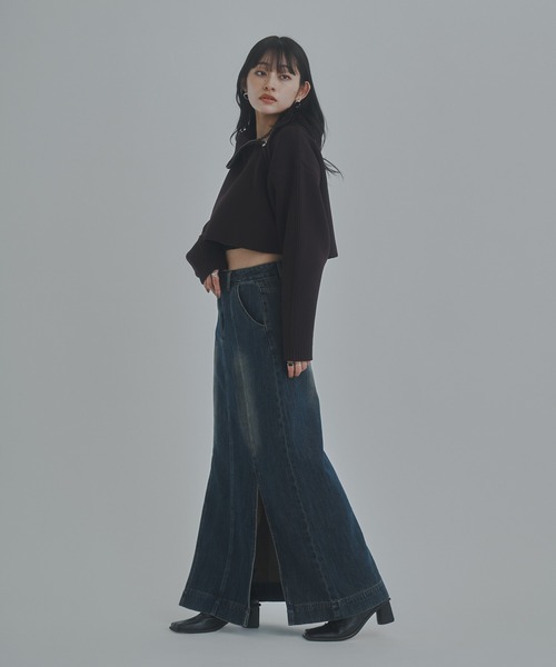 bita.(ビタ)の「サイドスリットデニムスカート(デニムスカート・レディース・ダークブルー・MEDIUM/LARGE)」の4枚目の写真