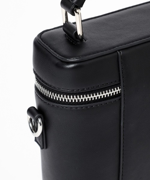 HARE（ハレ）の「【WEB限定】バニティショルダ－BAG(HARE)（ショルダーバッグ・メンズ・ブラック・FREE）」の12枚目の写真