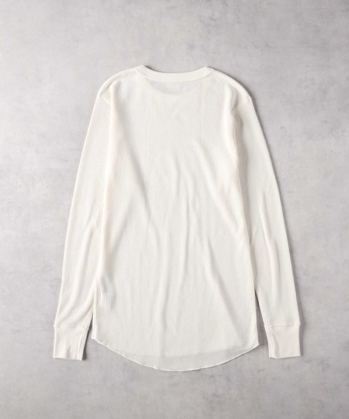 HANES(ヘインズ)の「【HANES】サーマルクルーネック長袖シャツ(Tシャツ/カットソー・メンズ・ブラック/ホワイト・M/L/XL)」の8枚目の写真