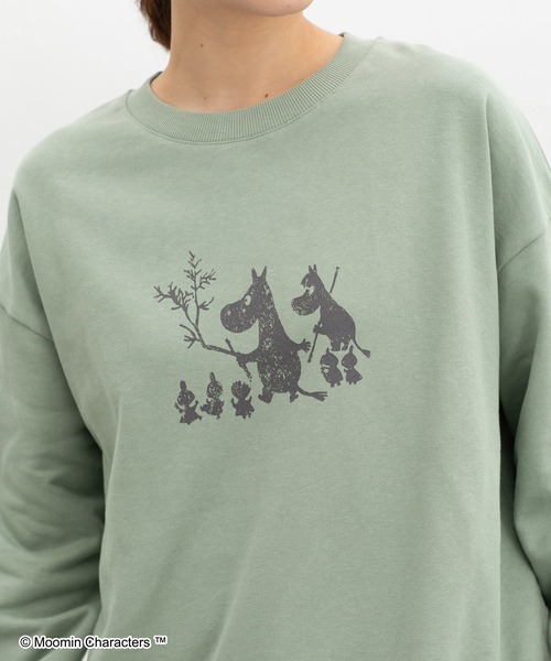 Honeys（ハニーズ）の「ムーミン／ゆるトレーナー（スウェット・レディース・ブルー/杢グレー/ブラック/ライトグリーン/オートミール・SS/S/M/L/LL）」の4枚目の写真