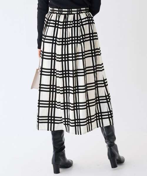 INCEDE（インシード）の「フロッキープリント ナイロンタックスカート（スカート・レディース・ブラック/ホワイト/オフホワイト・M/LL/L）」の17枚目の写真