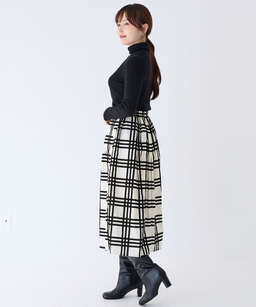 INCEDE（インシード）の「フロッキープリント ナイロンタックスカート（スカート・レディース・ブラック/ホワイト/オフホワイト・M/LL/L）」の21枚目の写真