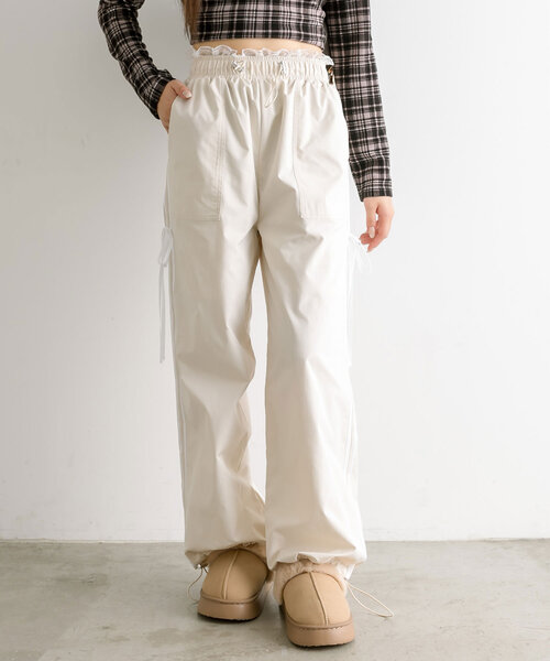 OLIVE des OLIVE(オリーブデオリーブ)の「ウエストレースサイドラインパンツ(その他パンツ・レディース・アイボリー/ブラック/サックスブルー/ブラウン・FREE)」の5枚目の写真