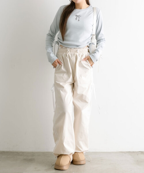 OLIVE des OLIVE(オリーブデオリーブ)の「ウエストレースサイドラインパンツ(その他パンツ・レディース・アイボリー/ブラック/サックスブルー/ブラウン・FREE)」の9枚目の写真