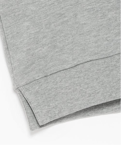 LOVETOXIC(ラブトキシック)の「【LTXC】ラインクロップドトレーナー(スウェット・キッズ・オフホワイト/カーキ/トップグレー/ブラック・L/M/S)」の19枚目の写真