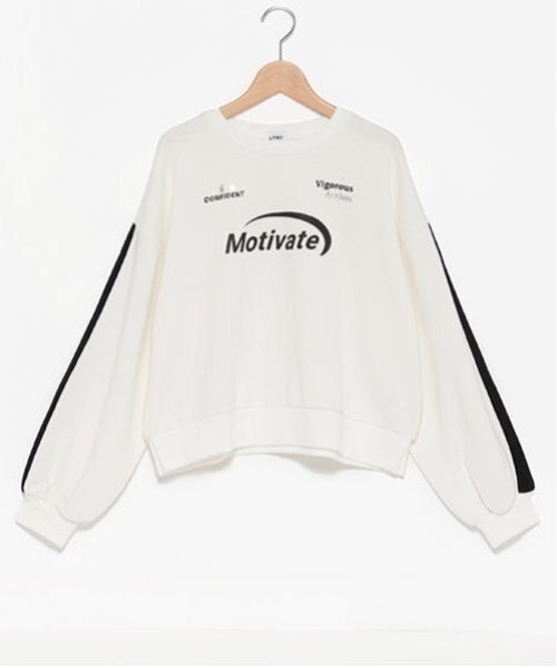 LOVETOXIC(ラブトキシック)の「【LTXC】ラインクロップドトレーナー(スウェット・キッズ・オフホワイト/カーキ/トップグレー/ブラック・L/M/S)」の12枚目の写真