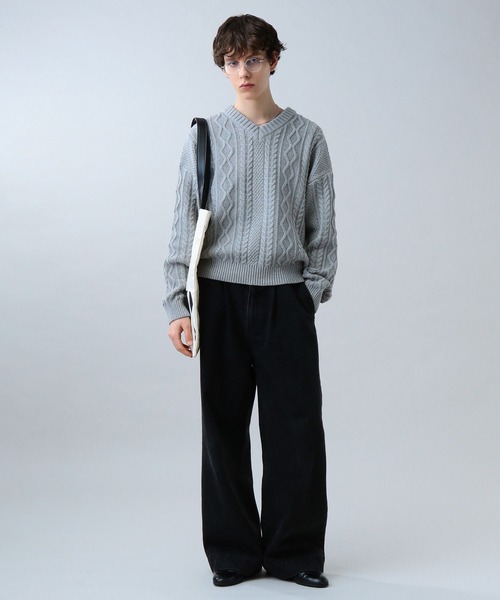 LURAKU】V-neck Short Length Cable Knit / Vネック短丈ケーブル
