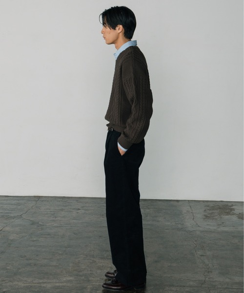 Vネック短丈ケーブルニット LURAKU ニット　メンズ　レディース LURAKU】V-neck Short Length Cable Knit / Vネック短丈ケーブル