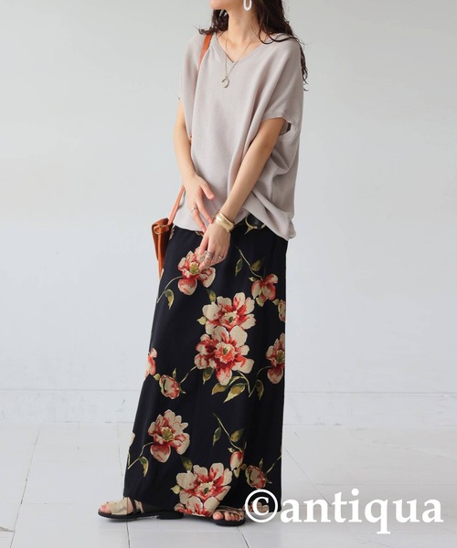 antiqua(アンティカ)の「花柄スカート(スカート・レディース・ブラック×レッド/ブラック×ベージュ・ONESIZE)」の6枚目の写真