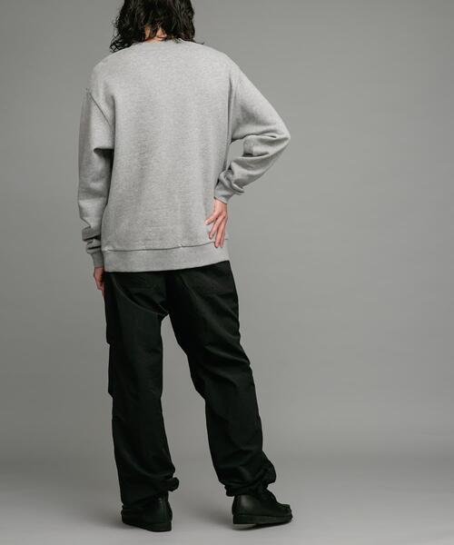 URBAN RESEARCH Sonny Label（アーバンリサーチサニーレーベル）の「『別注』SOLIFOR×Sonny Label　裏起毛スウェットプルオーバー（スウェット・メンズ・ブラック/グレー/グリーン/ブルー/イエロー/オレンジ・MEDIUM/LARGE）」の14枚目の写真