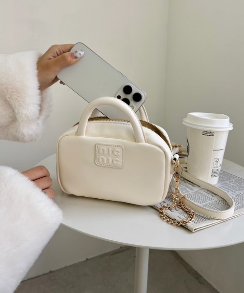 one after another NICE CLAUP（ワンアフターアナザーナイスクラップ）の「マイクロミニボストンバッグ（ボストンバッグ・レディース・キャメル/アイボリー/サックスブルー/ブラック・FREE）」の2枚目の写真