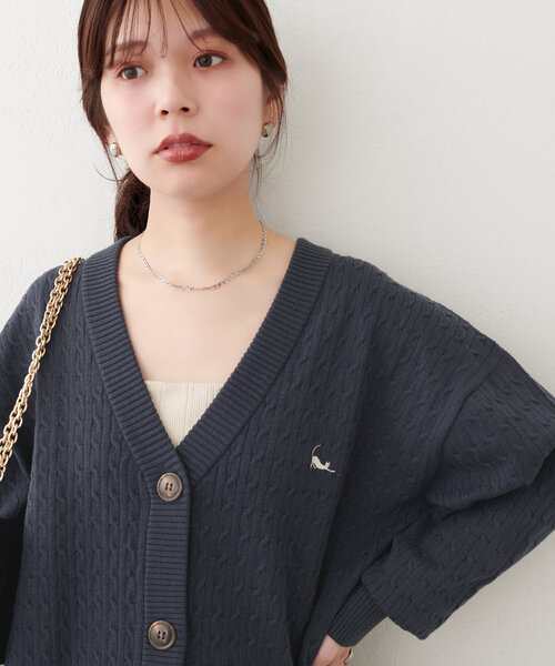 natural couture(ナチュラルクチュール)の「【WEB限定】アニマル刺繍入りケーブルゆるカーデ(カーディガン/ボレロ・レディース・チャコールグレー/アイボリー/グリーン/ボルドー・FREE)」の20枚目の写真