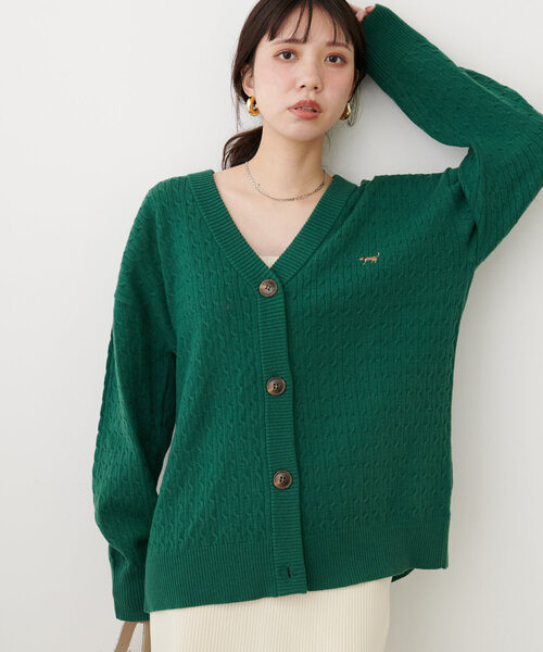 natural couture(ナチュラルクチュール)の「【WEB限定】アニマル刺繍入りケーブルゆるカーデ(カーディガン/ボレロ・レディース・チャコールグレー/アイボリー/グリーン/ボルドー・FREE)」の14枚目の写真