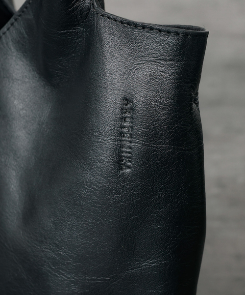 ABAHOUSE（アバハウス）の「【ARUTEMIKA/アルテミカ】real leather スモール2WAYショルダーバッグ（ショルダーバッグ・メンズ・ブラック・フリー）」の9枚目の写真