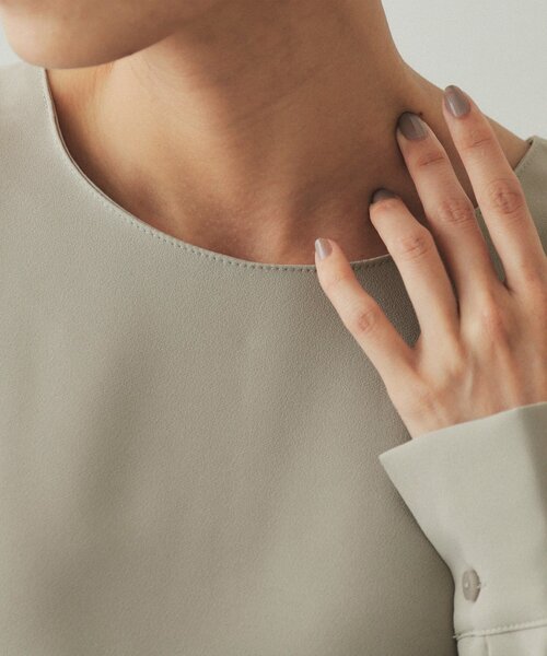 OPAQUE.CLIP（オペークドットクリップ）の「◆チュールドッキング ペプラムブラウス【洗濯機洗い可】（シャツ/ブラウス・レディース・ブラック/ナチュラル/ブルー・38/40/42）」の19枚目の写真