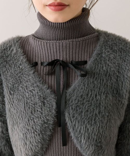 OLIVE des OLIVE（オリーブデオリーブ）の「【セットアイテム】リボンタートル×フェザーカーデセット（アンサンブル・レディース・ピンク/チャコールグレー/オフホワイト/ブラウン・FREE）」の12枚目の写真
