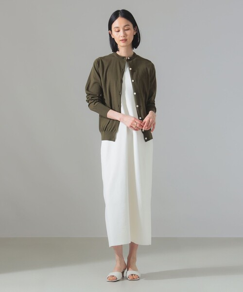 Demi-Luxe BEAMS(デミルクス ビームス)の「【別注】SLOANE / 18ゲージ 天竺 クルーネック カーディガン(ニット/セーター・レディース・カーキ/ブラック・1/2)」の12枚目の写真