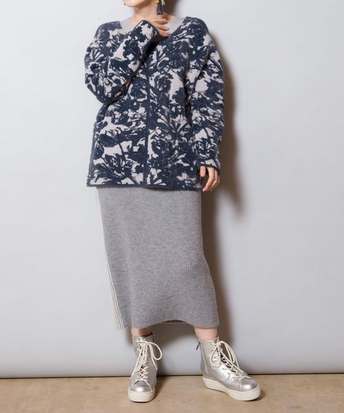 OSMOSIS（オズモーシス）の「畦ストライプニットスカート（スカート・レディース・ライトグレー/ダークグレー/ブラック・ONE SIZE）」の15枚目の写真