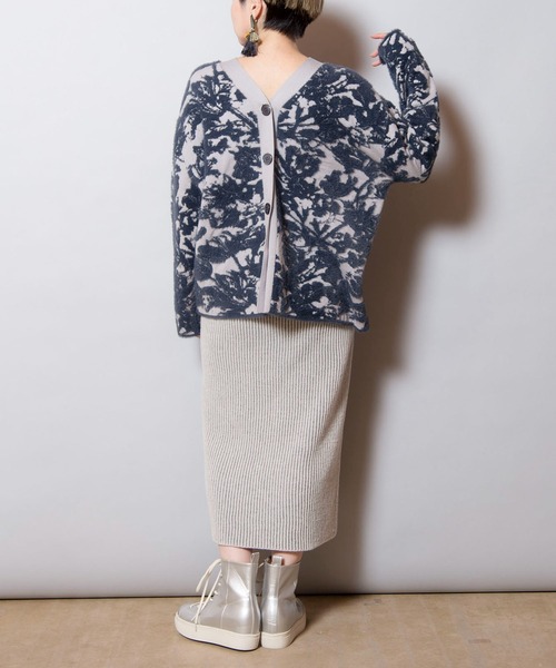 OSMOSIS（オズモーシス）の「畦ストライプニットスカート（スカート・レディース・ライトグレー/ダークグレー/ブラック・ONE SIZE）」の17枚目の写真