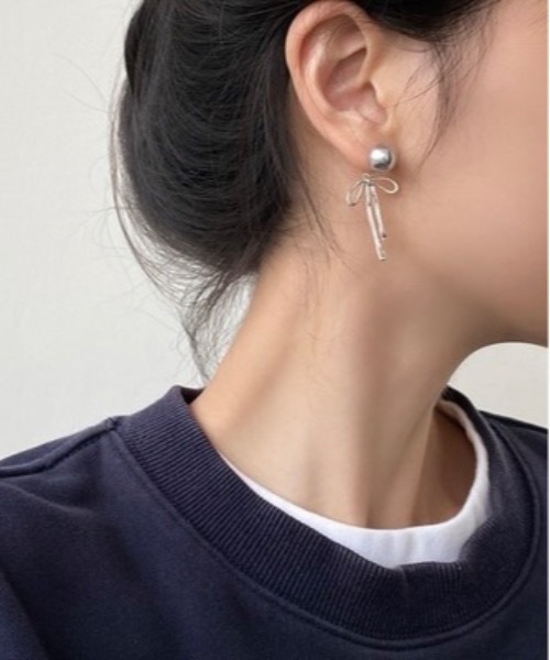 Burner（バーナー）の「【OKUOKU　0909】パール　リボンモチーフ　ピアス　両耳用　 oku-pierce-750856540550-9　Yy【RBTS】（ピアス（両耳用）・レディース・シルバー・FREE）」の4枚目の写真