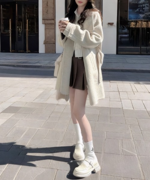 SHEENA(シーナ)の「フェイクウールスタンドカラーミドル丈コート(ステンカラーコート・レディース・オフホワイト・M)」の16枚目の写真